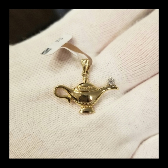 ---- - Picture 3 of 5